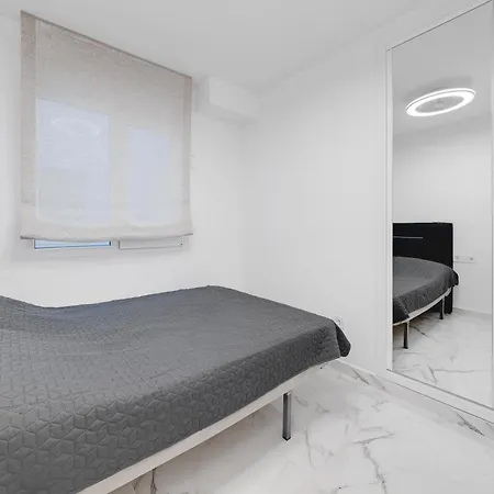 Apartment Modern Bergantin *