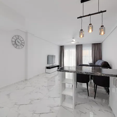 Modern Bergantin Apartment